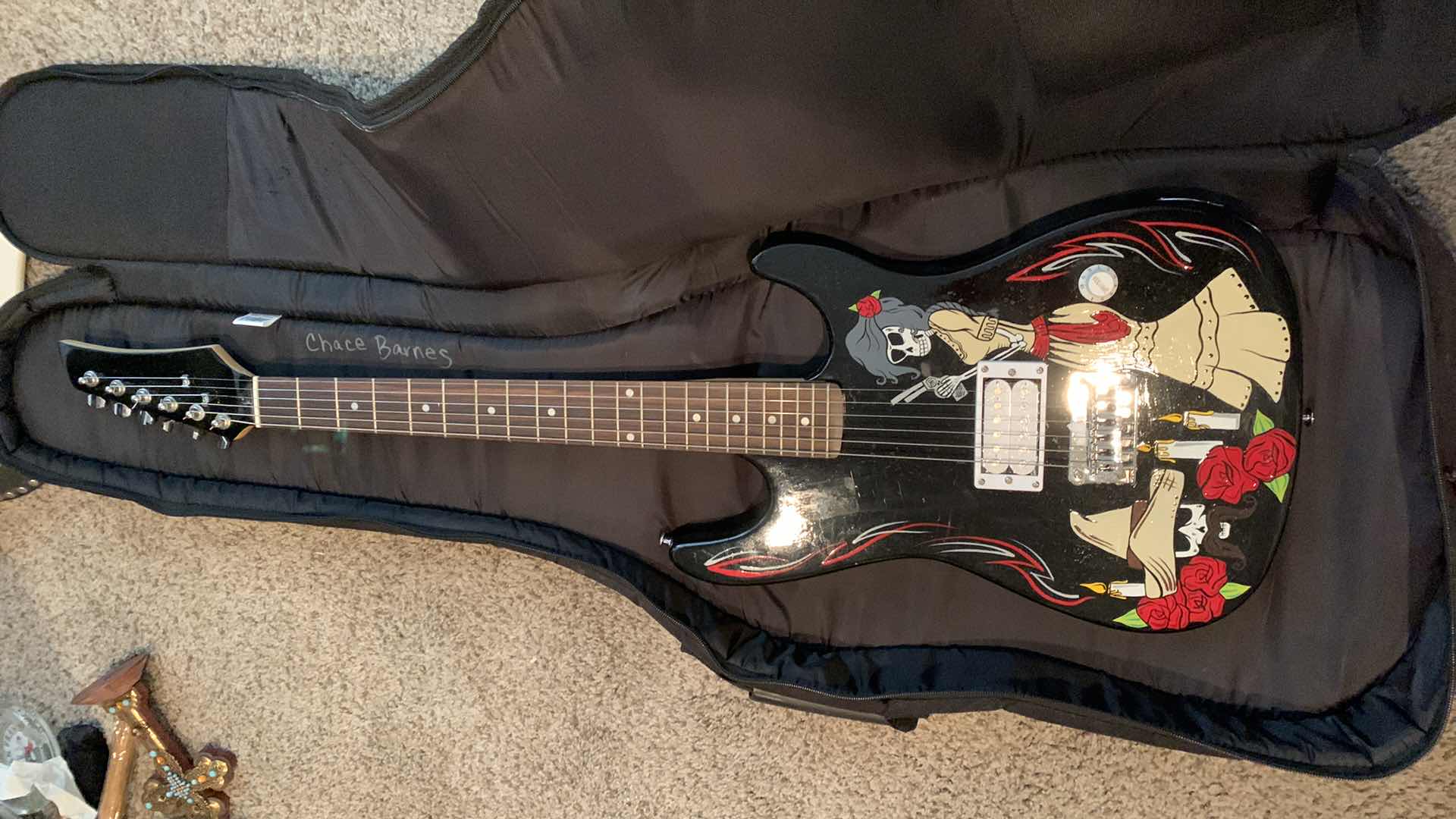 Photo 1 of CUSTOM PAINTED GUITAR