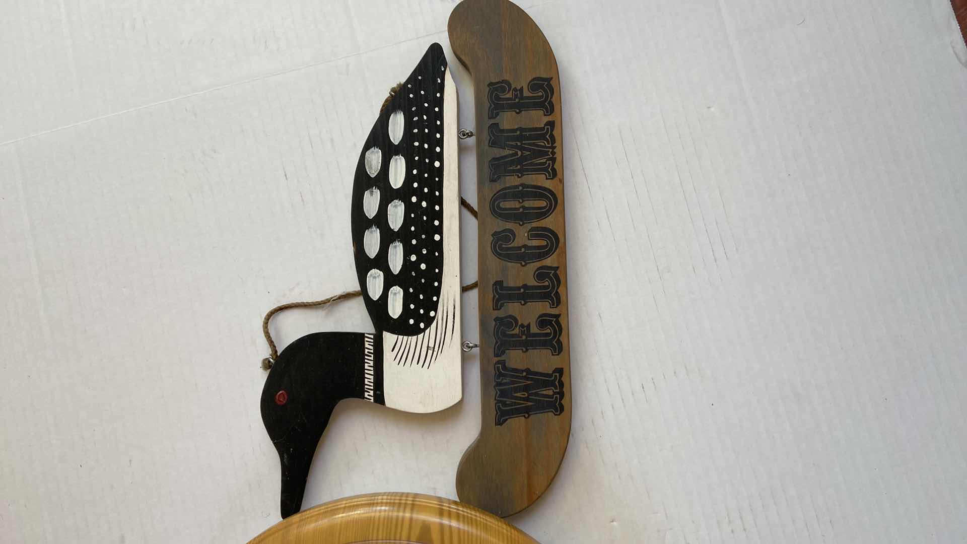 Photo 1 of HOUSEHOLD DECOR