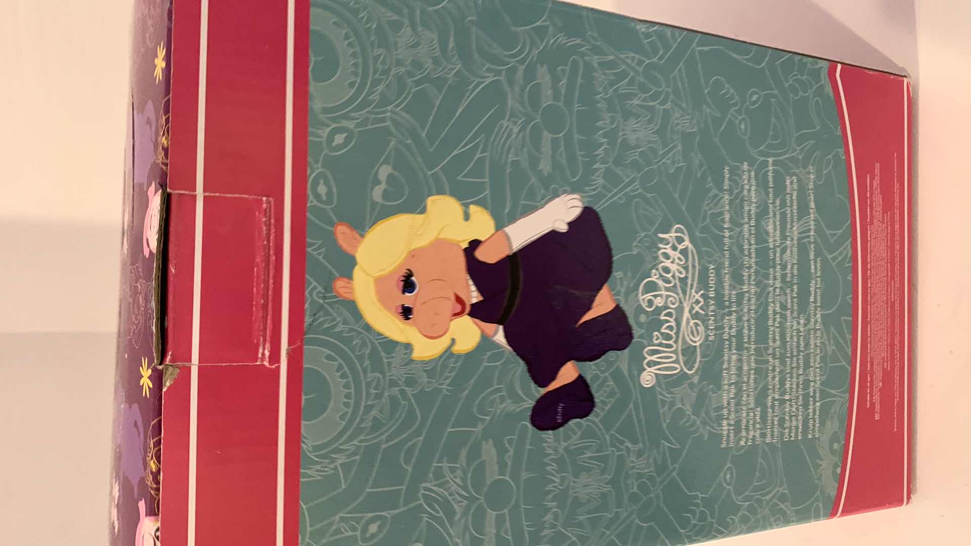 Photo 1 of SCENTSY MISS PIGGY WAX WARMER