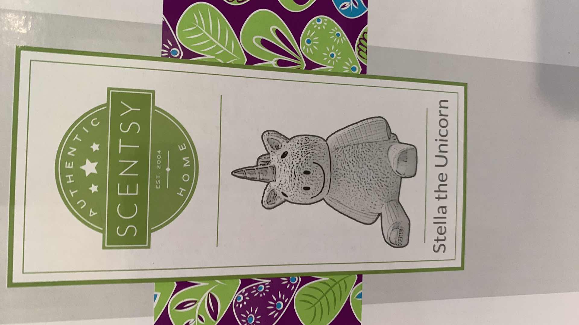 Photo 1 of SCENTSY STELLA THE UNICORN WAX WARMER