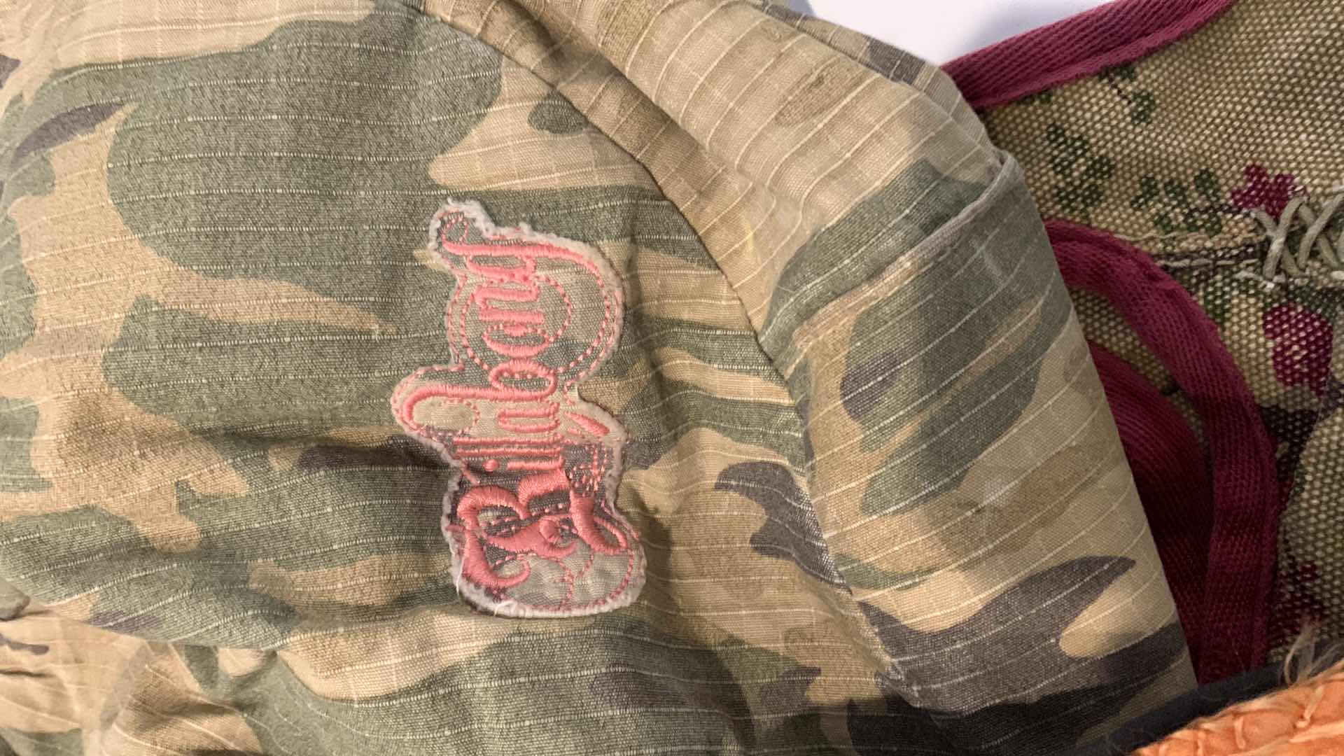 Photo 1 of ASSORTED WOMENS HAND BAGS