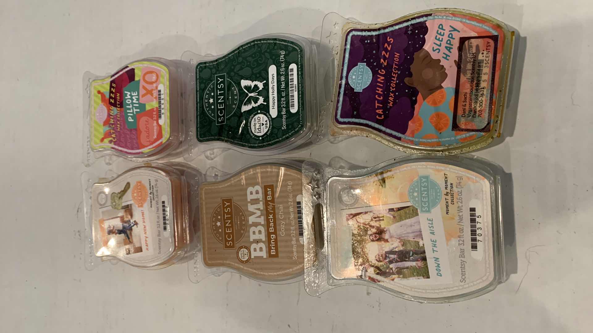 Photo 1 of SCENTSY WAX