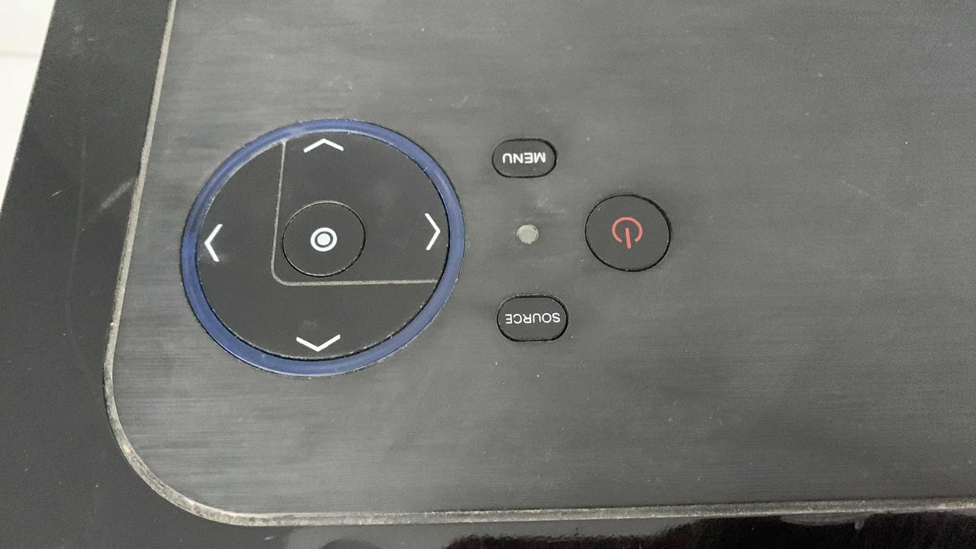 Photo 1 of FAVI ENTERTAINMENT VIDEO PROJECTOR MODEL RIOHD-LED-4T