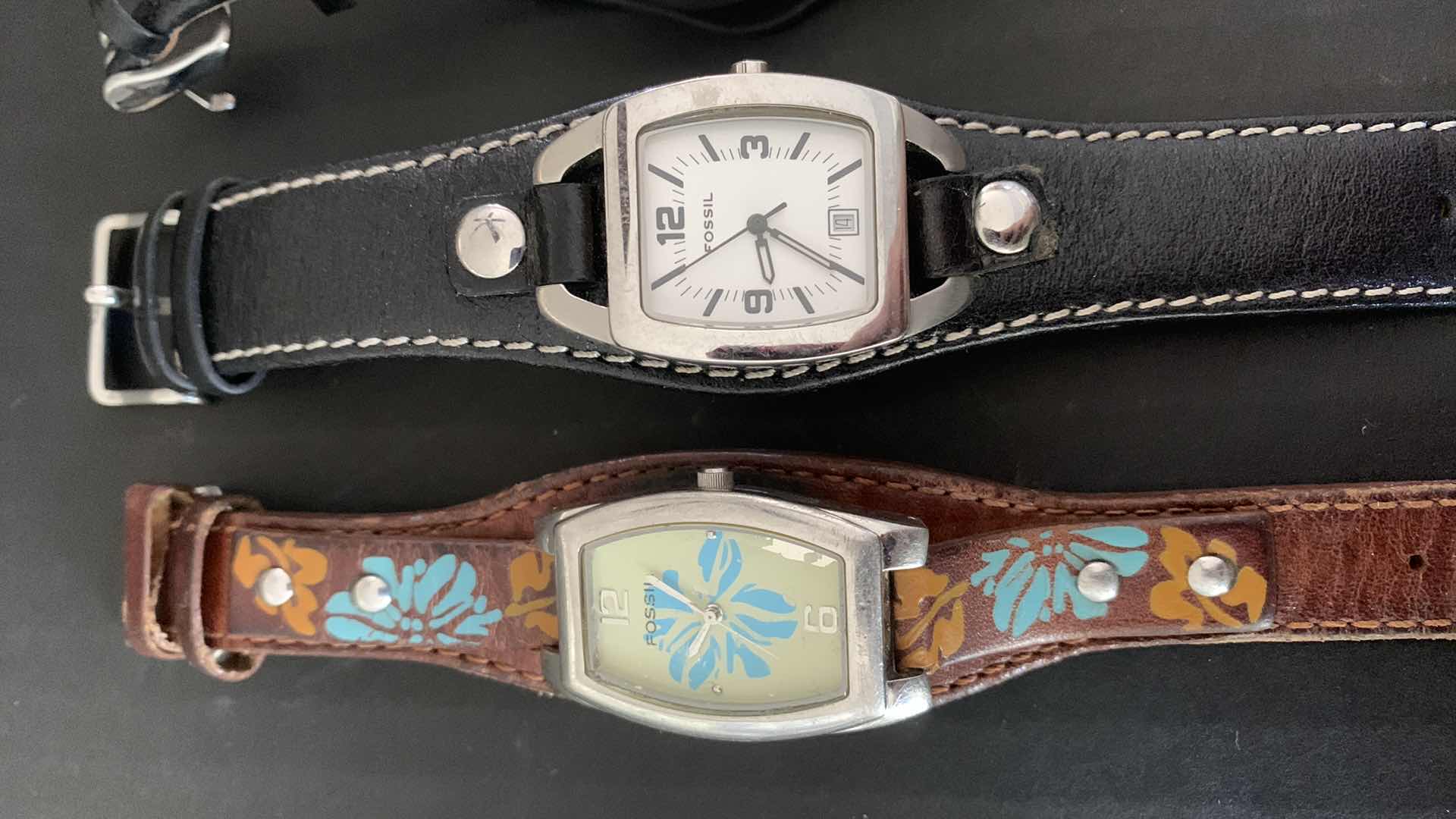 Photo 1 of FOSSIL FASHION WATCHES