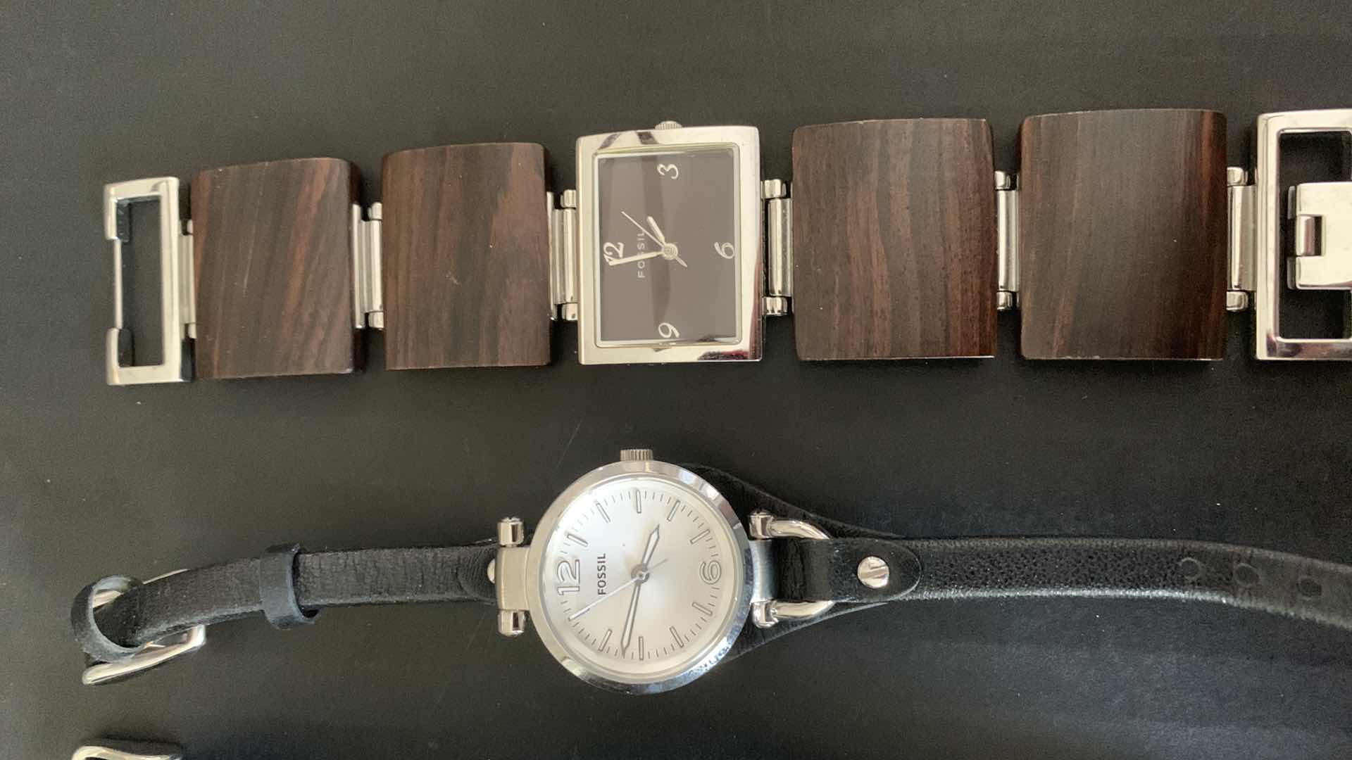 Photo 1 of FOSSIL FASHION WATCHES