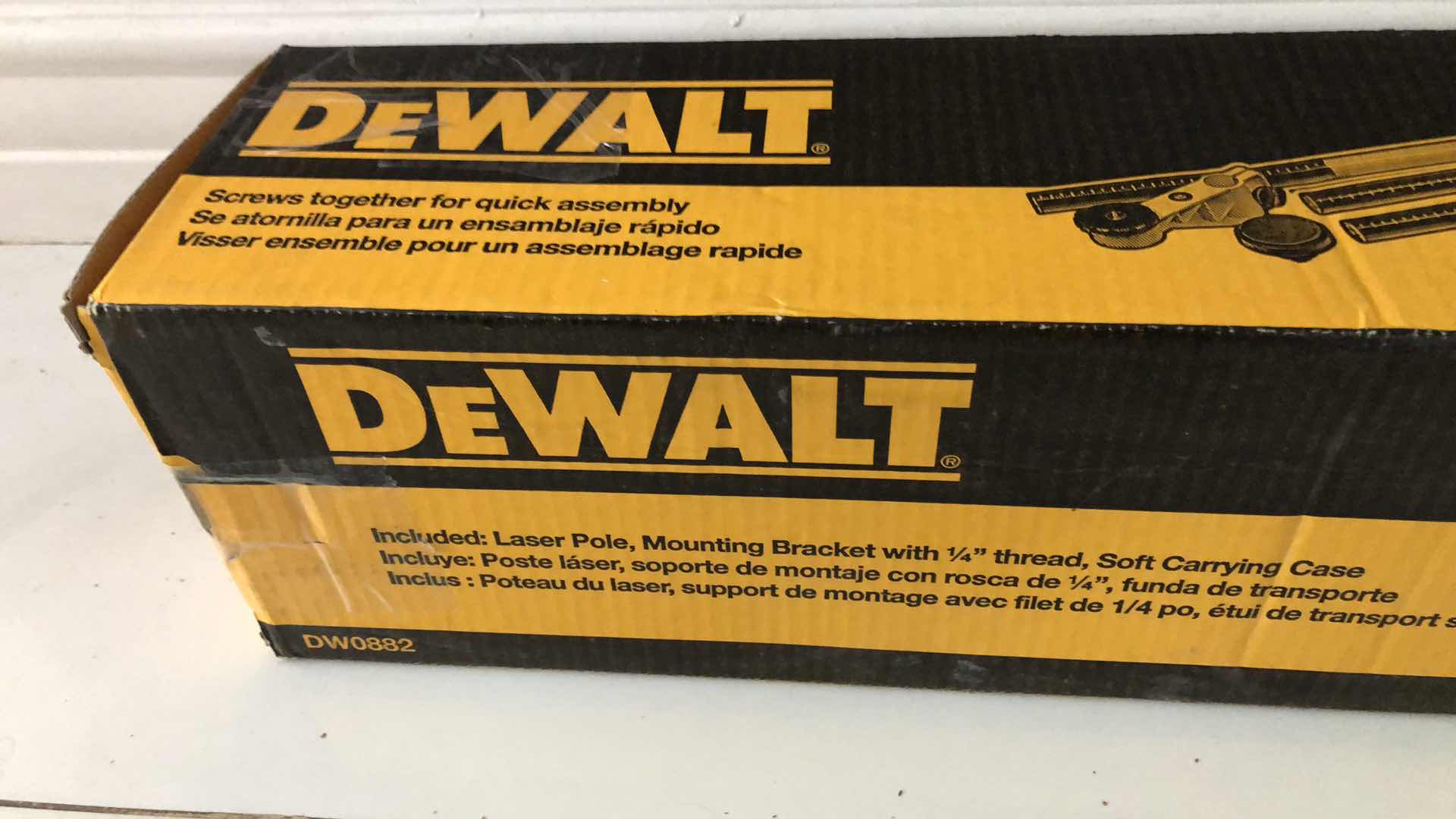 Photo 1 of DEWALT 10’ LASER POSITIONING POLE AND BRACKET