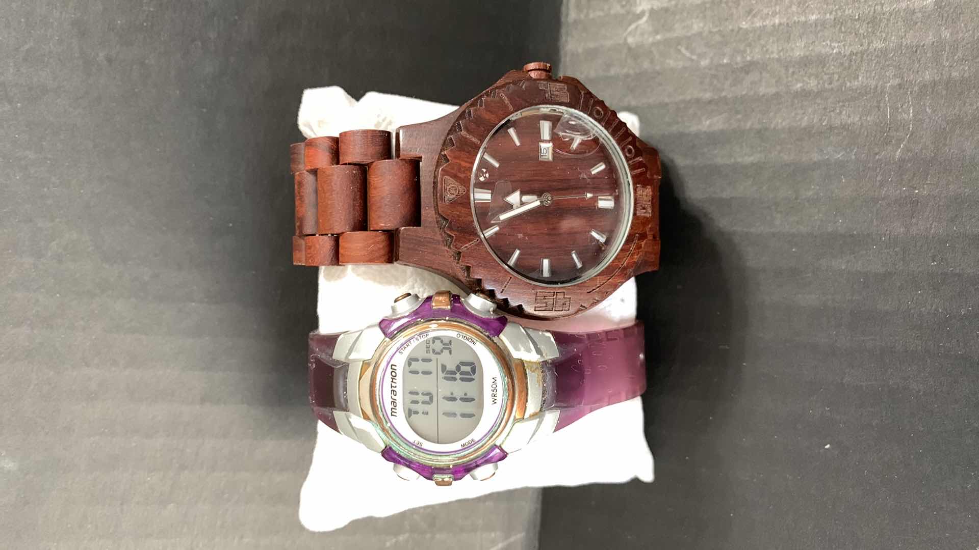 Photo 1 of FASHION WATCHES