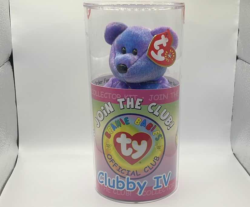 Photo 1 of TY BEANIE BABIES CLUBBY IV OFFICIAL CLUB BEAR SEALED IN BOX