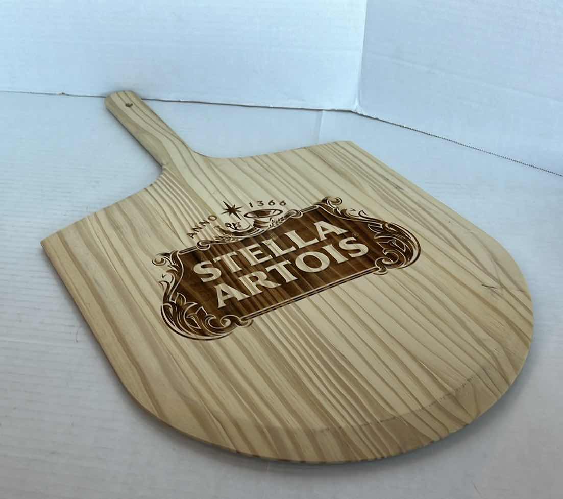 Photo 1 of STELLA ARTOIS ANNO 1366 PIZZA PEEL