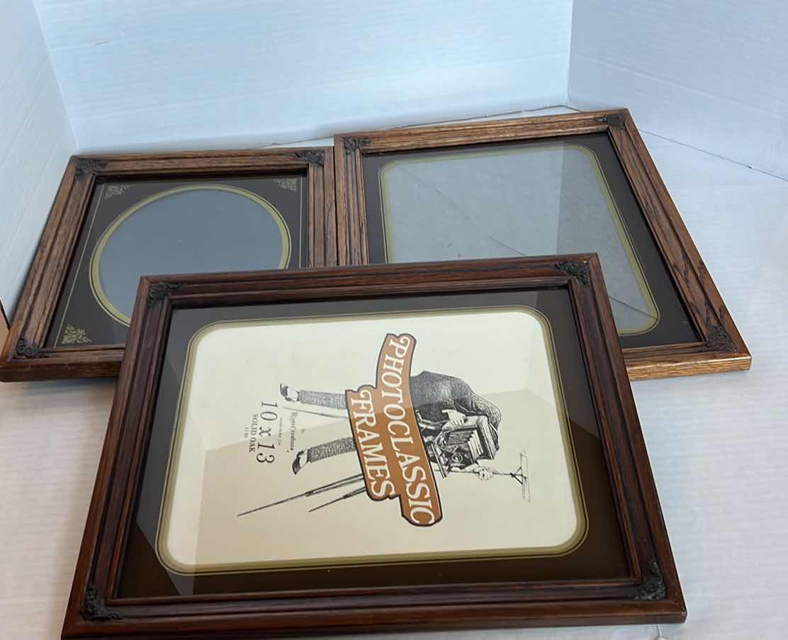 Photo 1 of 3-PICTURE FRAMES