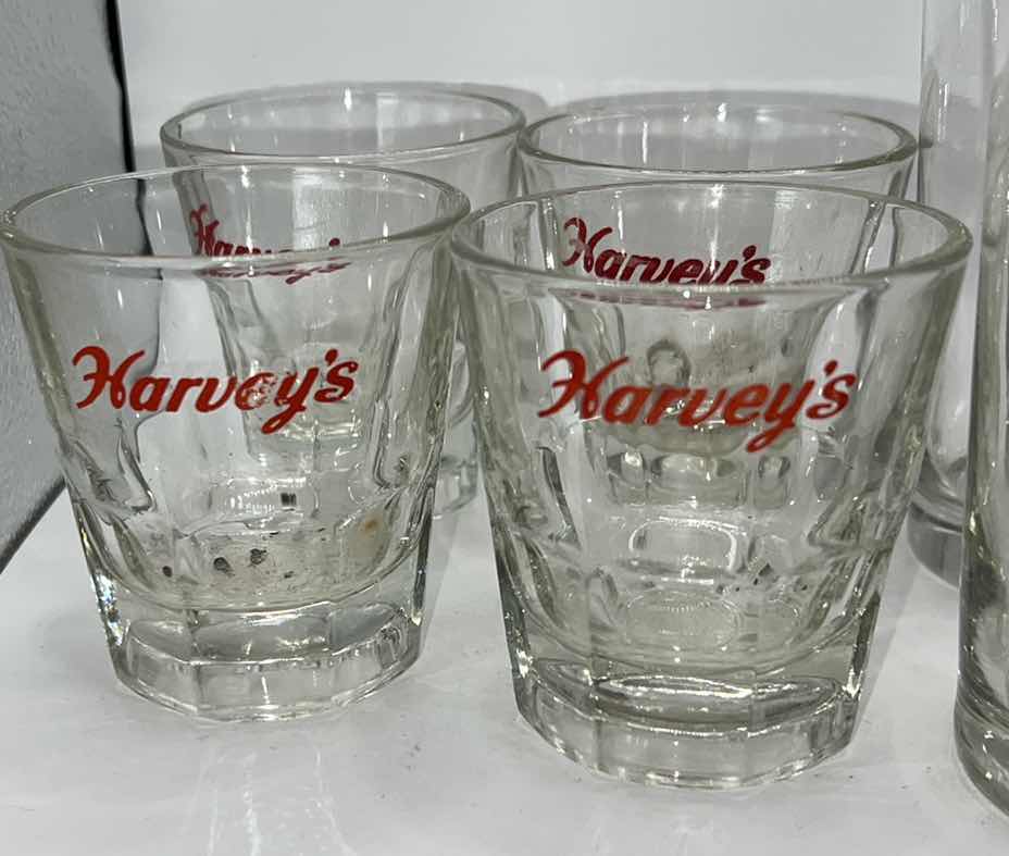 Photo 1 of 4 - HIGHBALL AND 4 COCKTAIL GLASSES VINTAGE HARVEYS CASINO SO. LAKE TAHOE