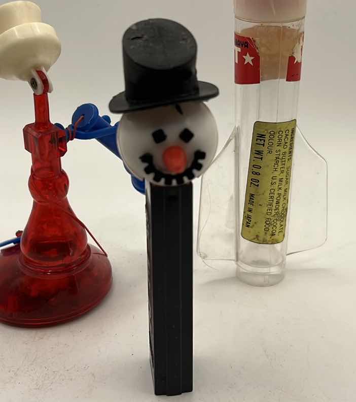 Photo 1 of 3 - VINTAGE PLASTIC CANDY CONTAINERS - PEZ - MABAVA - UNBRANDED