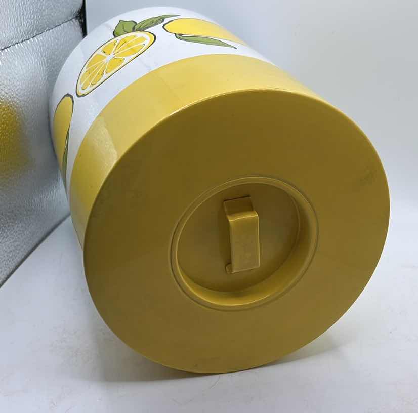 Photo 1 of VINTAGE 1970s METAL LEMONS CANISTER SET OF 4