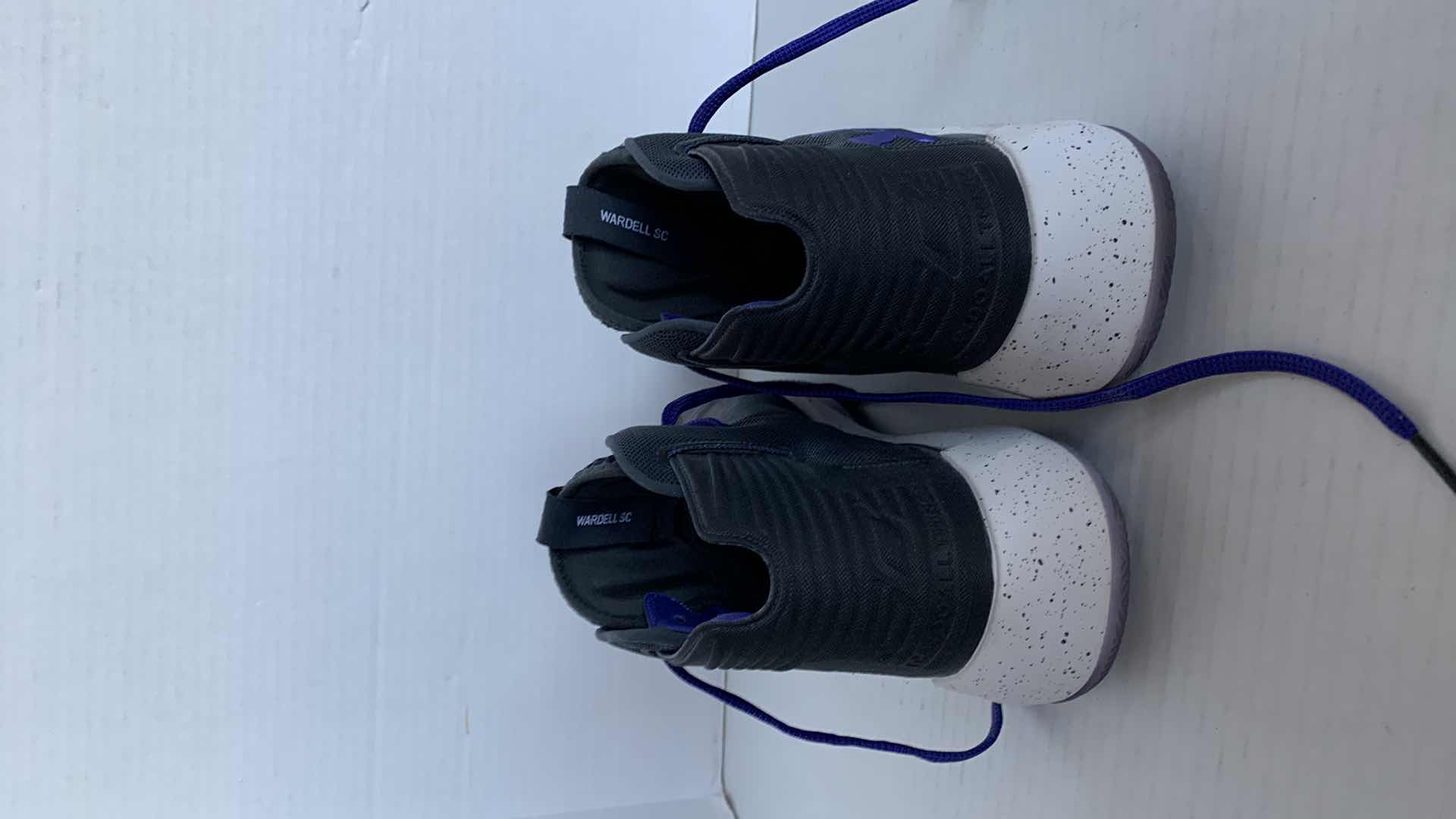 Photo 1 of MENS UNDER ARMOUR CURRY 3 ZERO BASKETBALL SHOES SIZE 12