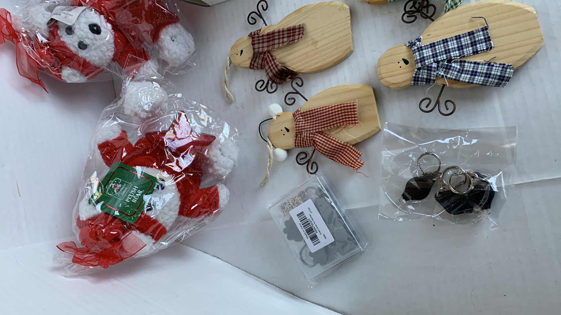 Photo 2 of CHRISTMAS DECORATIONS