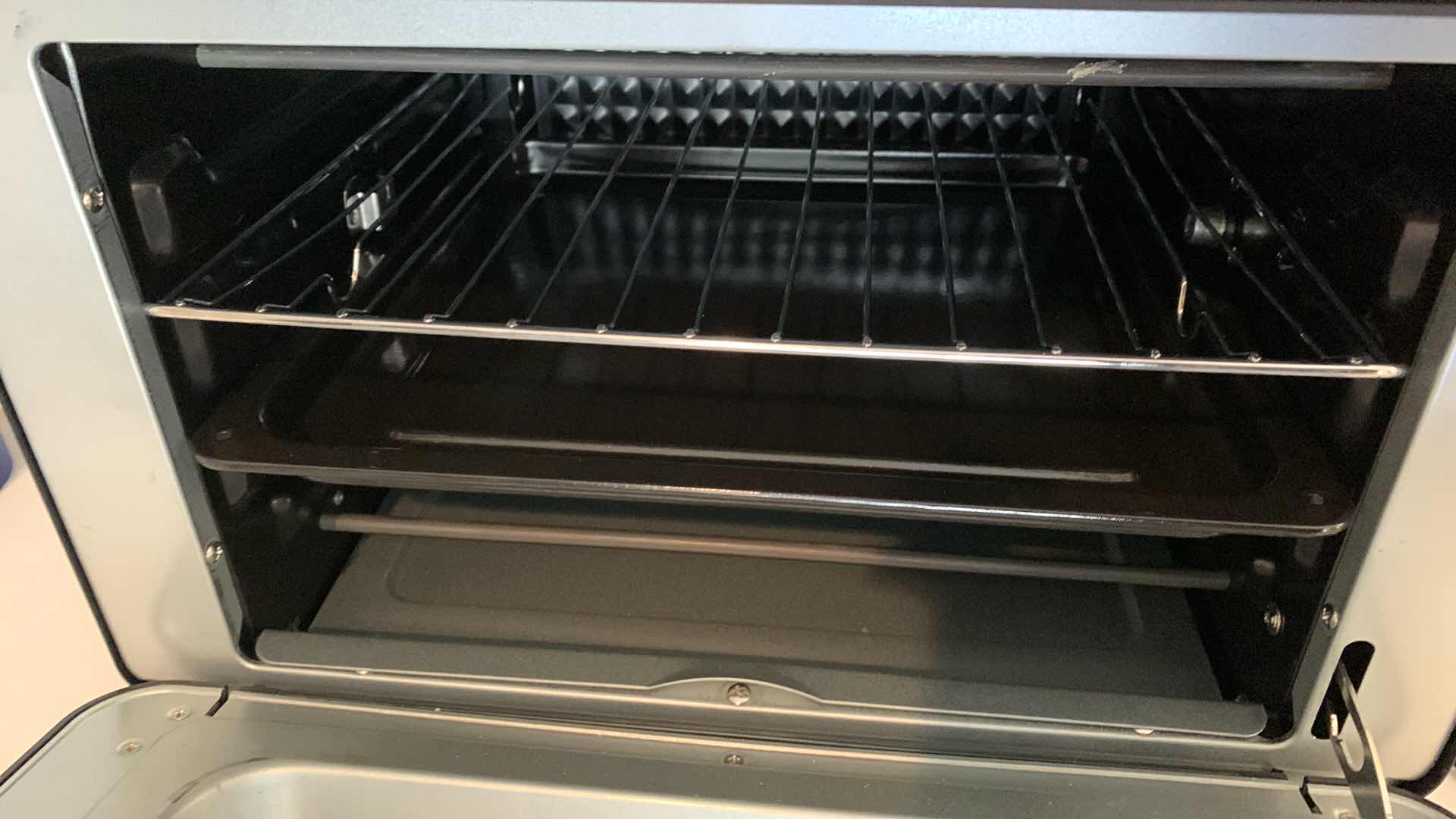 Photo 1 of AMFOCUS MULTIFUNCTION DIGITAL AIR FRYER OVEN MODEL JK23E01-02