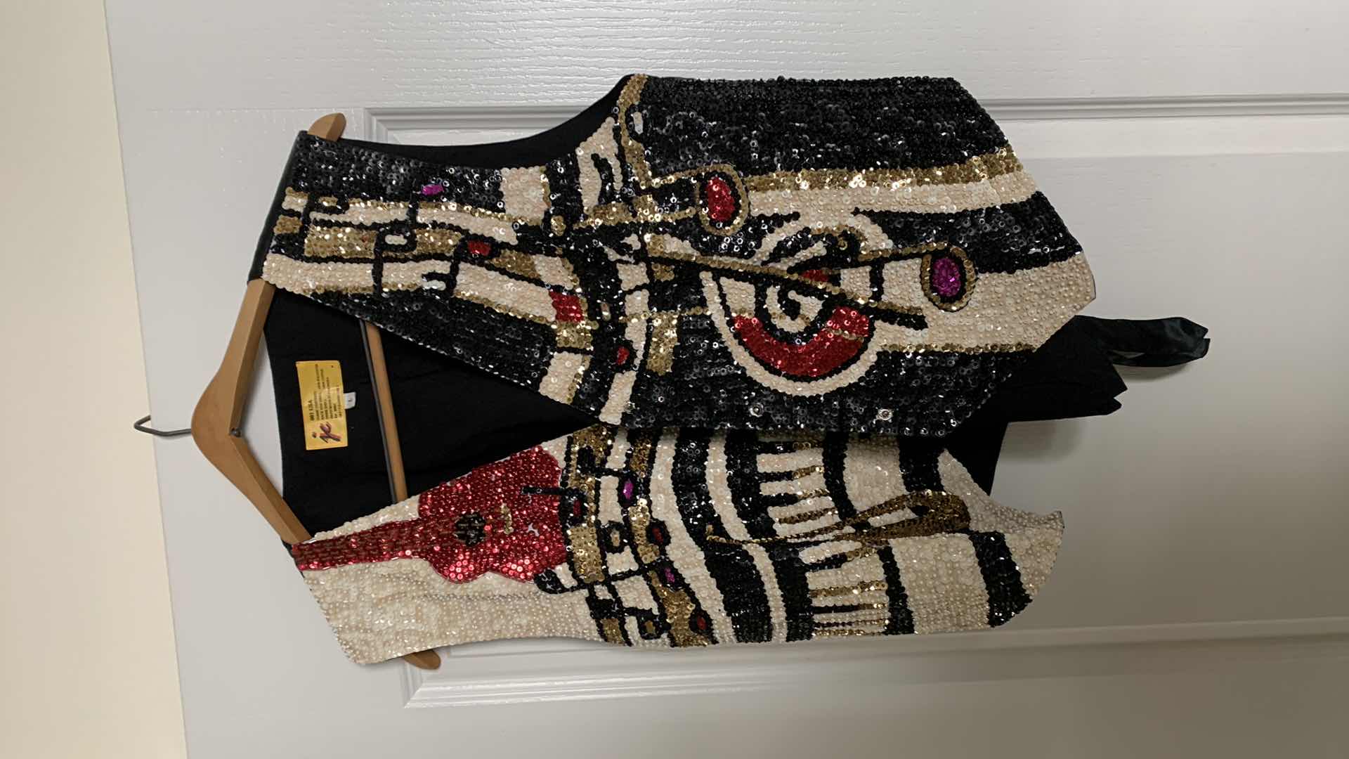 Photo 1 of MENS MUSIC THEMED SEQUIN VEST SIZE LARGE