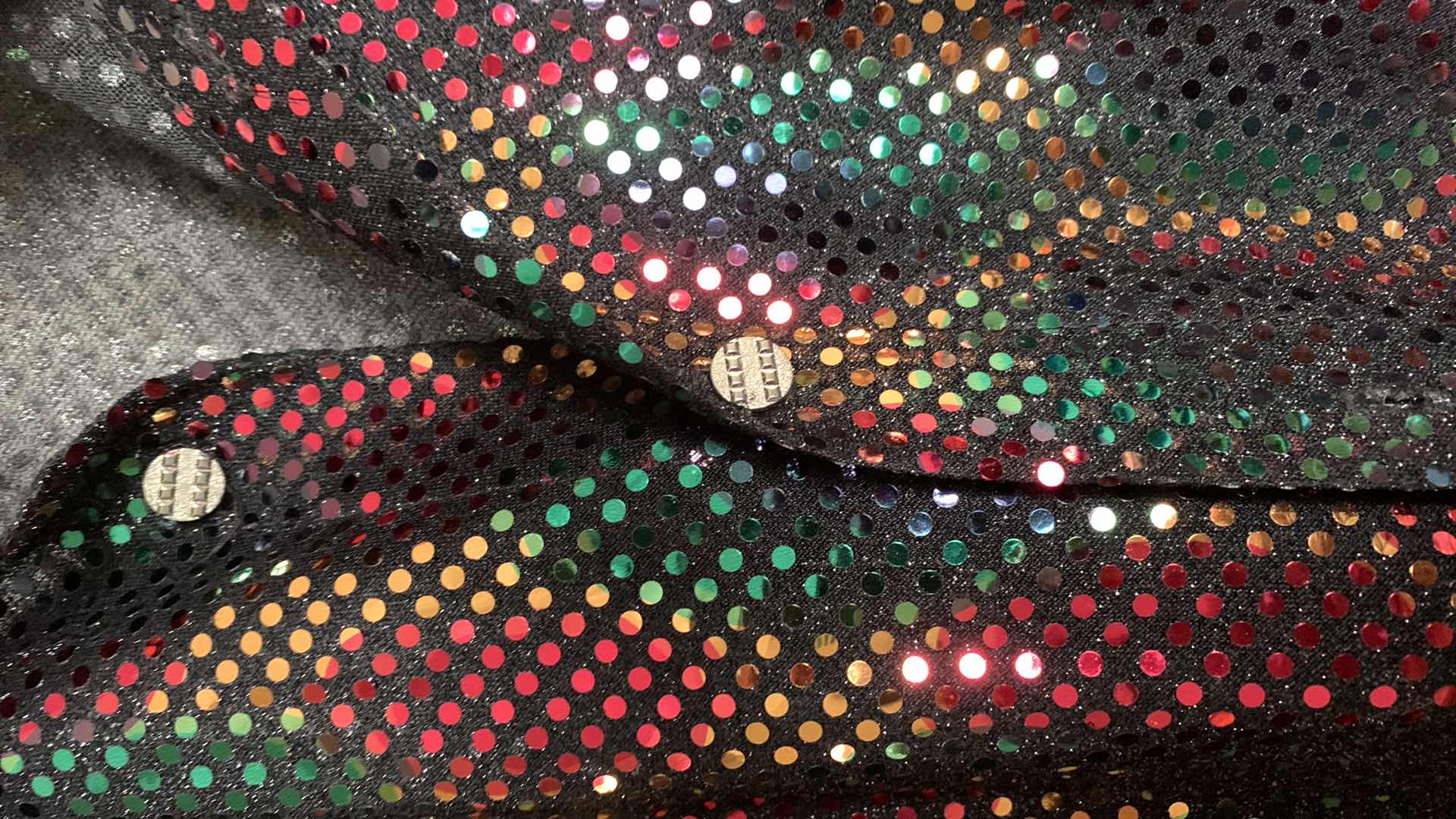 Photo 1 of MENS BELLINI SEQUINED SHIRT SIZE XL