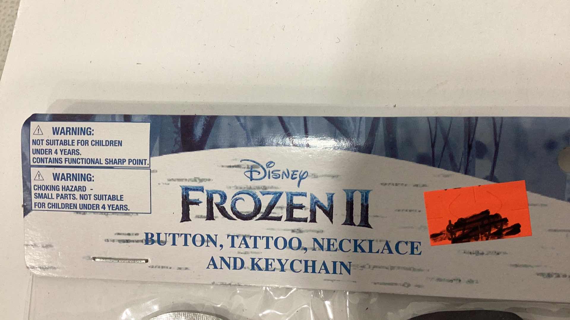 Photo 1 of 7 PCS FROZEN ELSA CANVAS PAINTING SET AND KEYCHAIN SETS