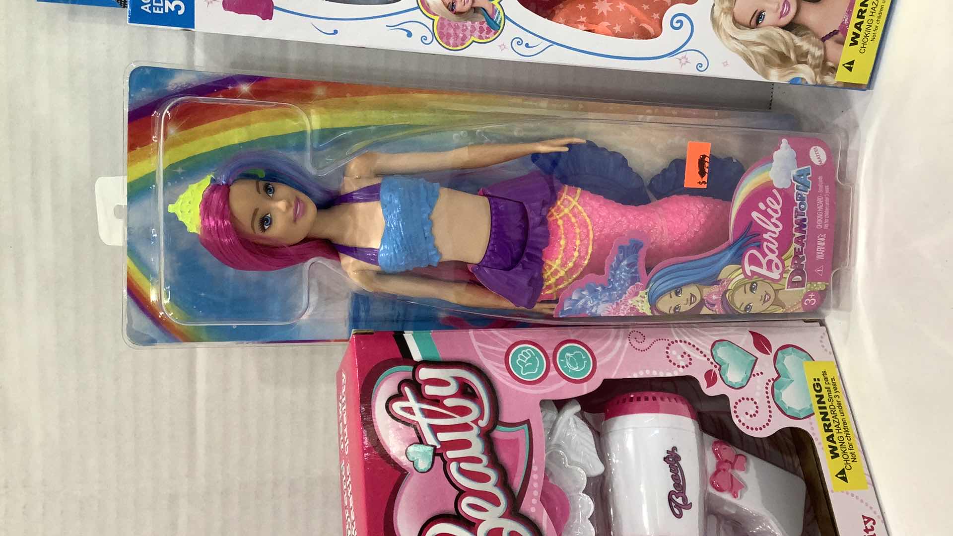 Photo 1 of 3 PCS  DOLLS AND BEAUTY SET