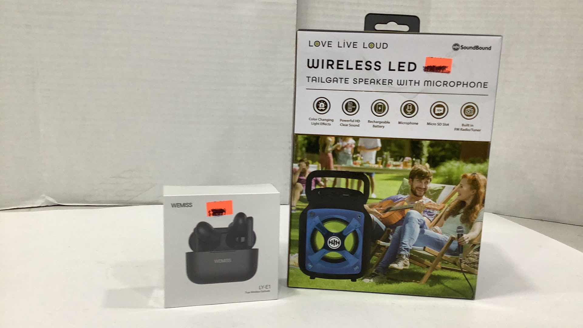 Photo 1 of 2 PCS WIRELESS SPEAKER W MIC AND HEADPHONES