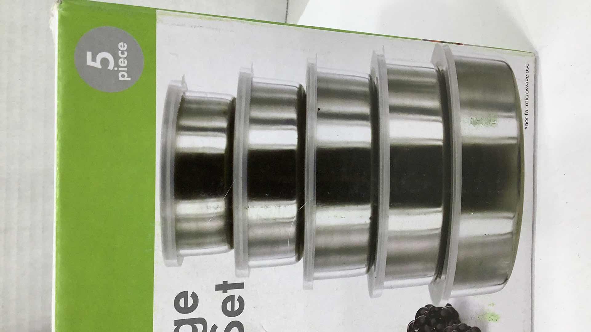 Photo 1 of 2 PCS NEW CUTTING BOARD AND CONTAINER SET