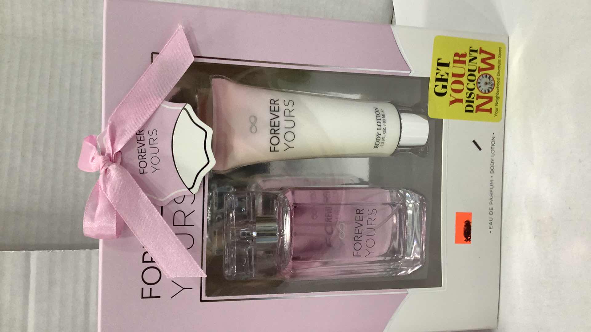 Photo 1 of 2 PCS PERFUME SETS