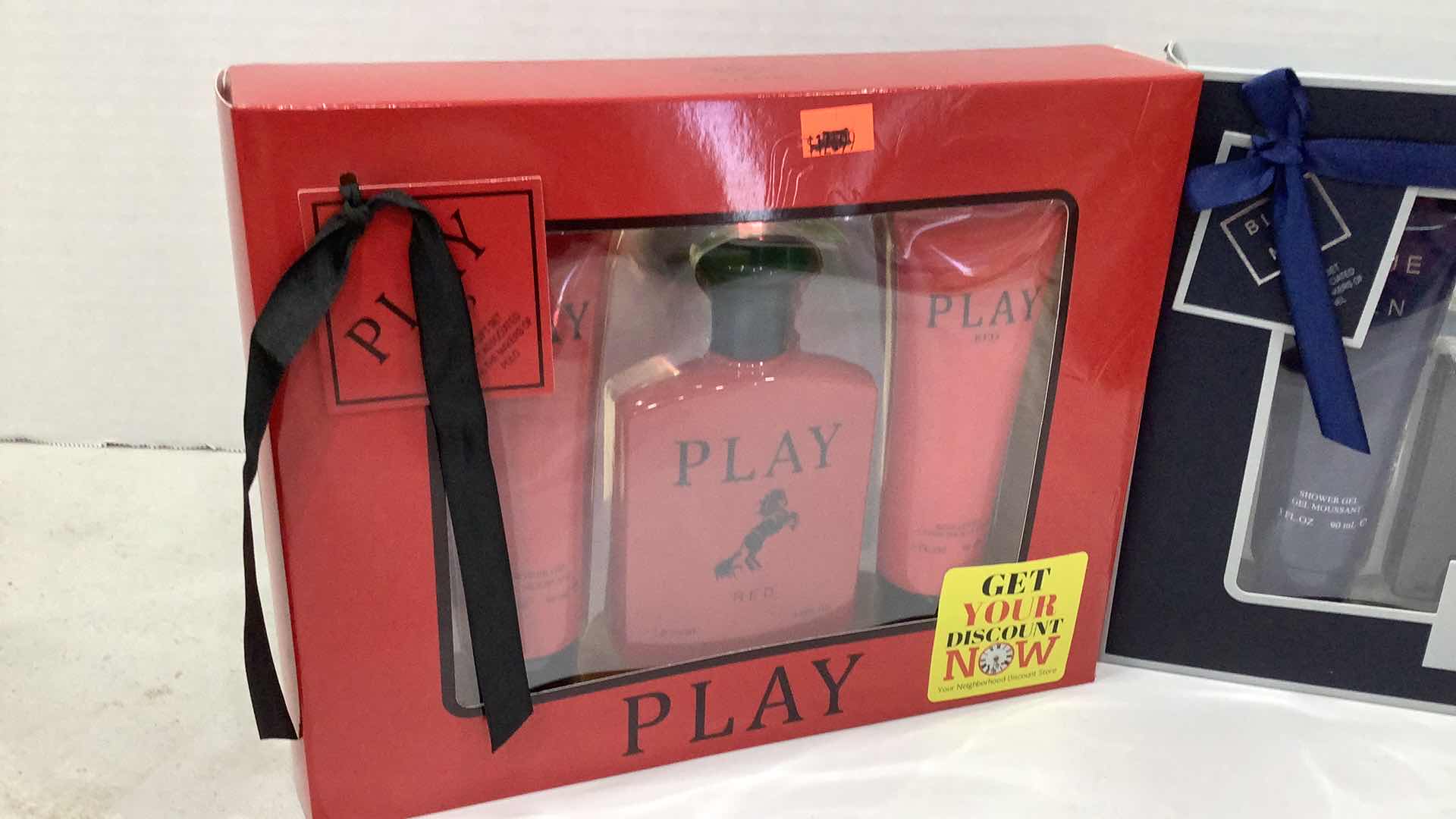 Photo 1 of 3 PCS PARFUM SETS