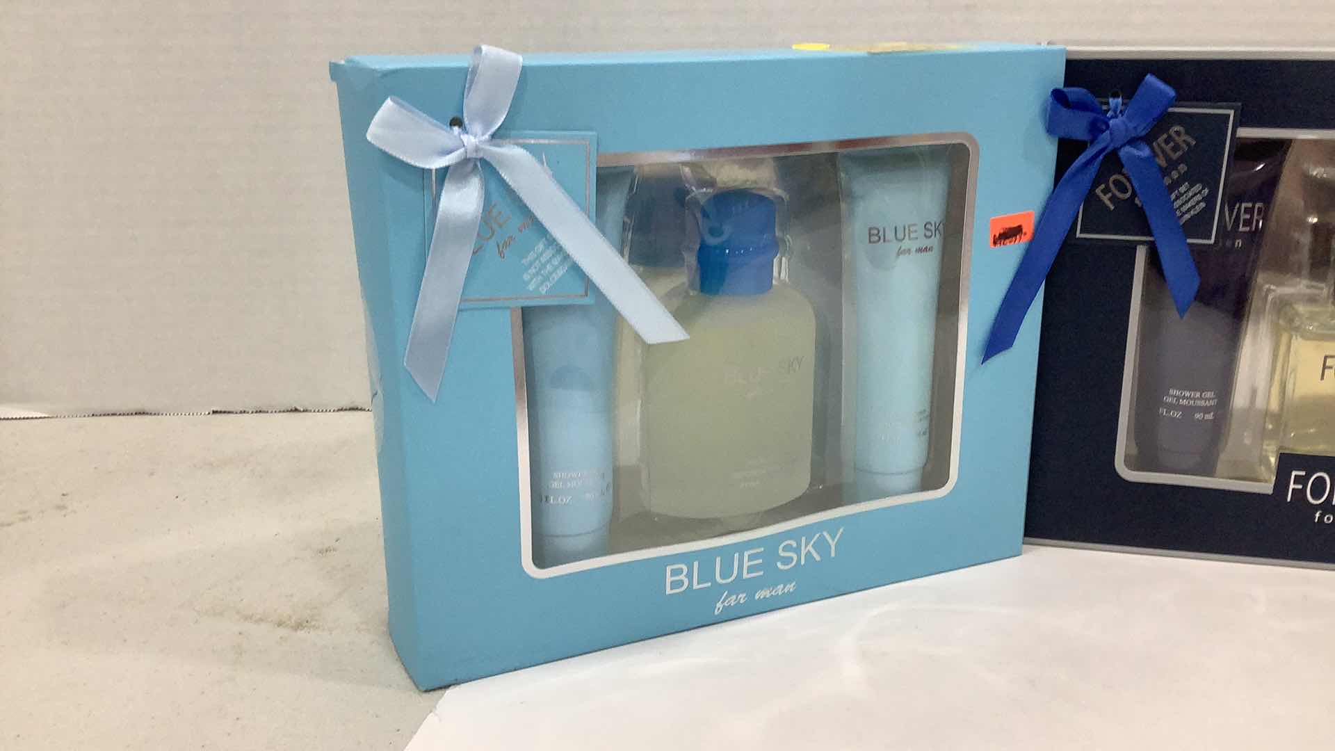 Photo 1 of 3 PCS PARFUM SETS