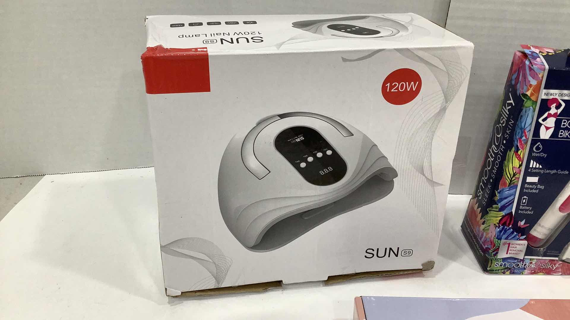 Photo 1 of 3 PCS WOMEN POLISH NAIL LAMP AND HAIR REMOVER