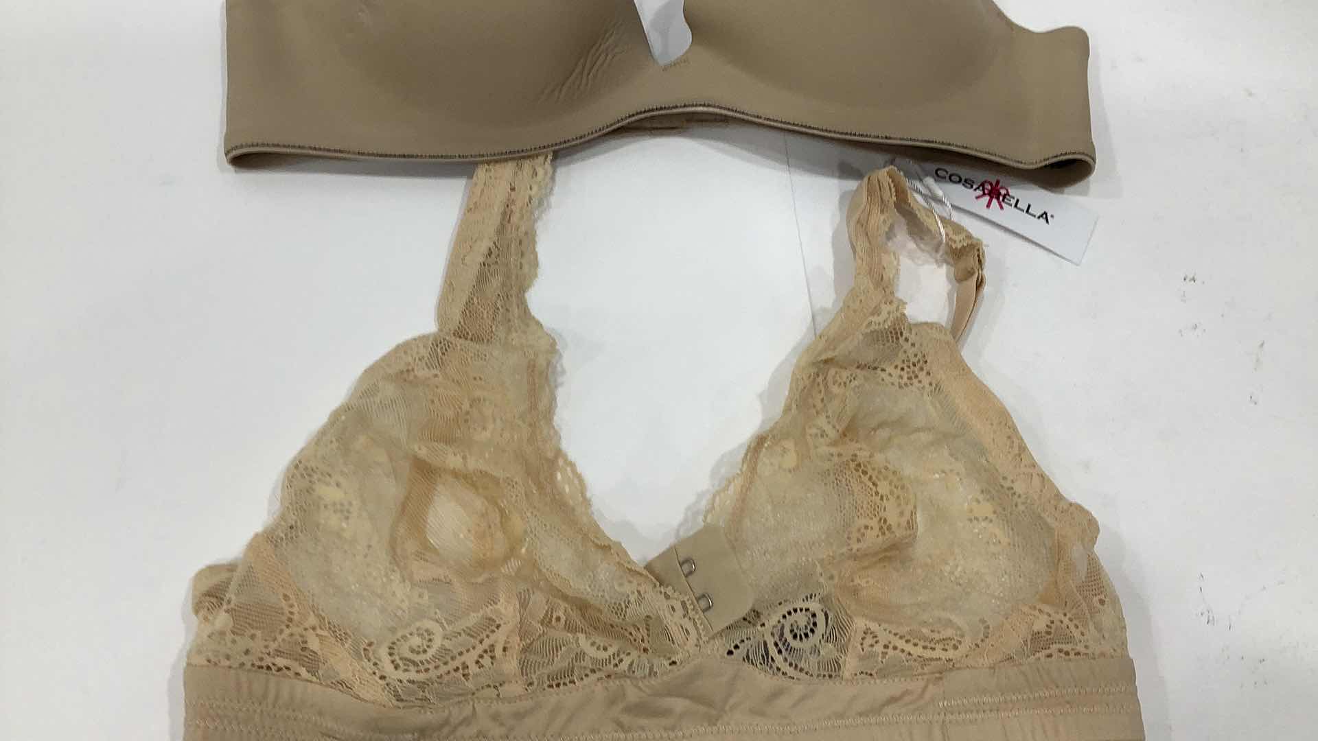 Photo 1 of 2 WOMEN BRA SIZE 34A and M