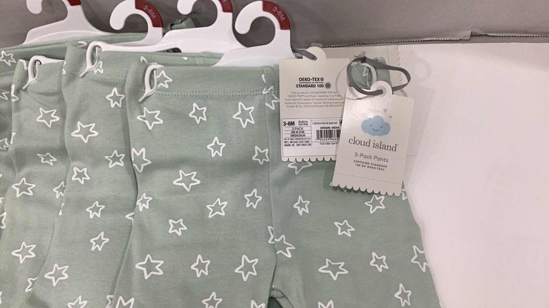 Photo 1 of BABY 3PACK PANTS SET OF 4