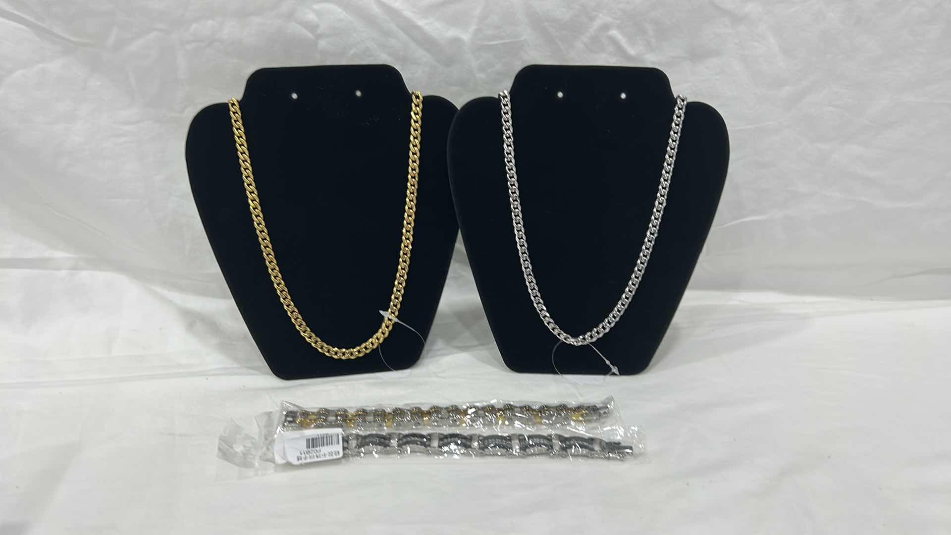 Photo 1 of 4 PCS COSTUME JEWELRY