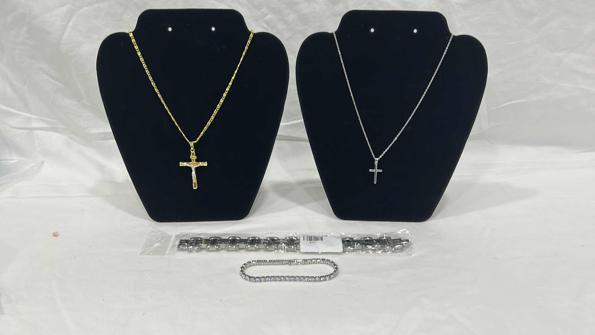 Photo 1 of 4 PCS COSTUME JEWELRY