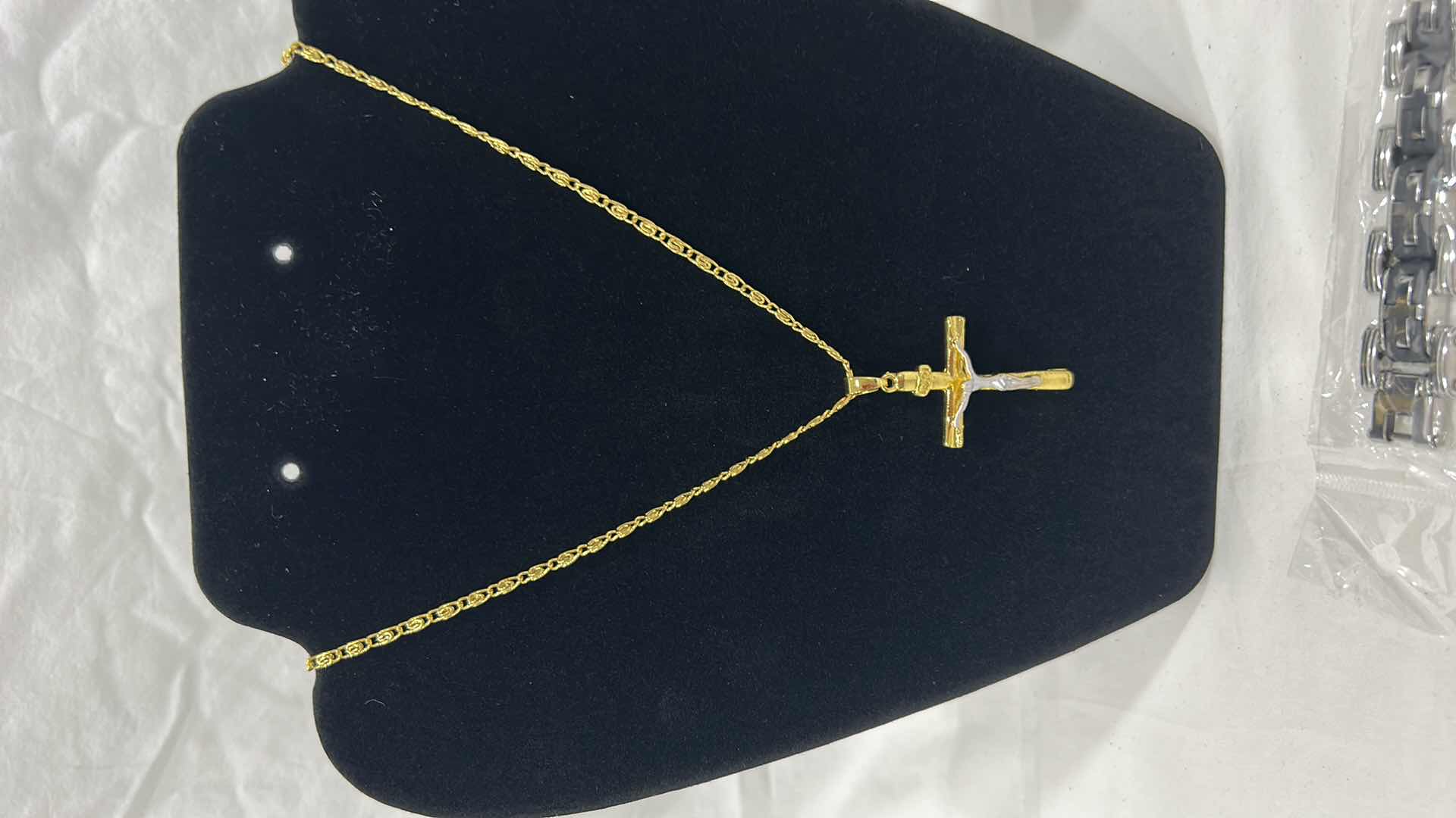 Photo 1 of 4 PCS COSTUME JEWELRY