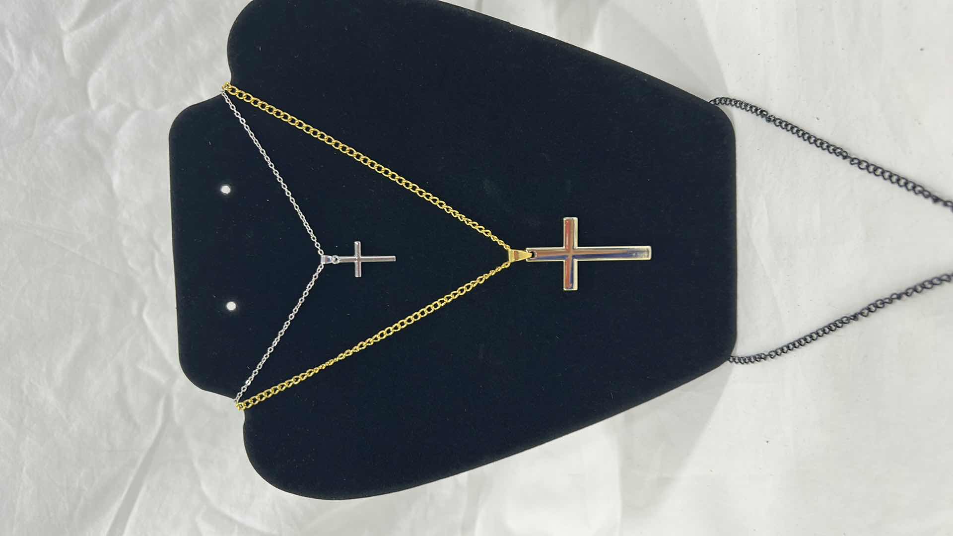 Photo 1 of 3 PCS COSTUME JEWELRY