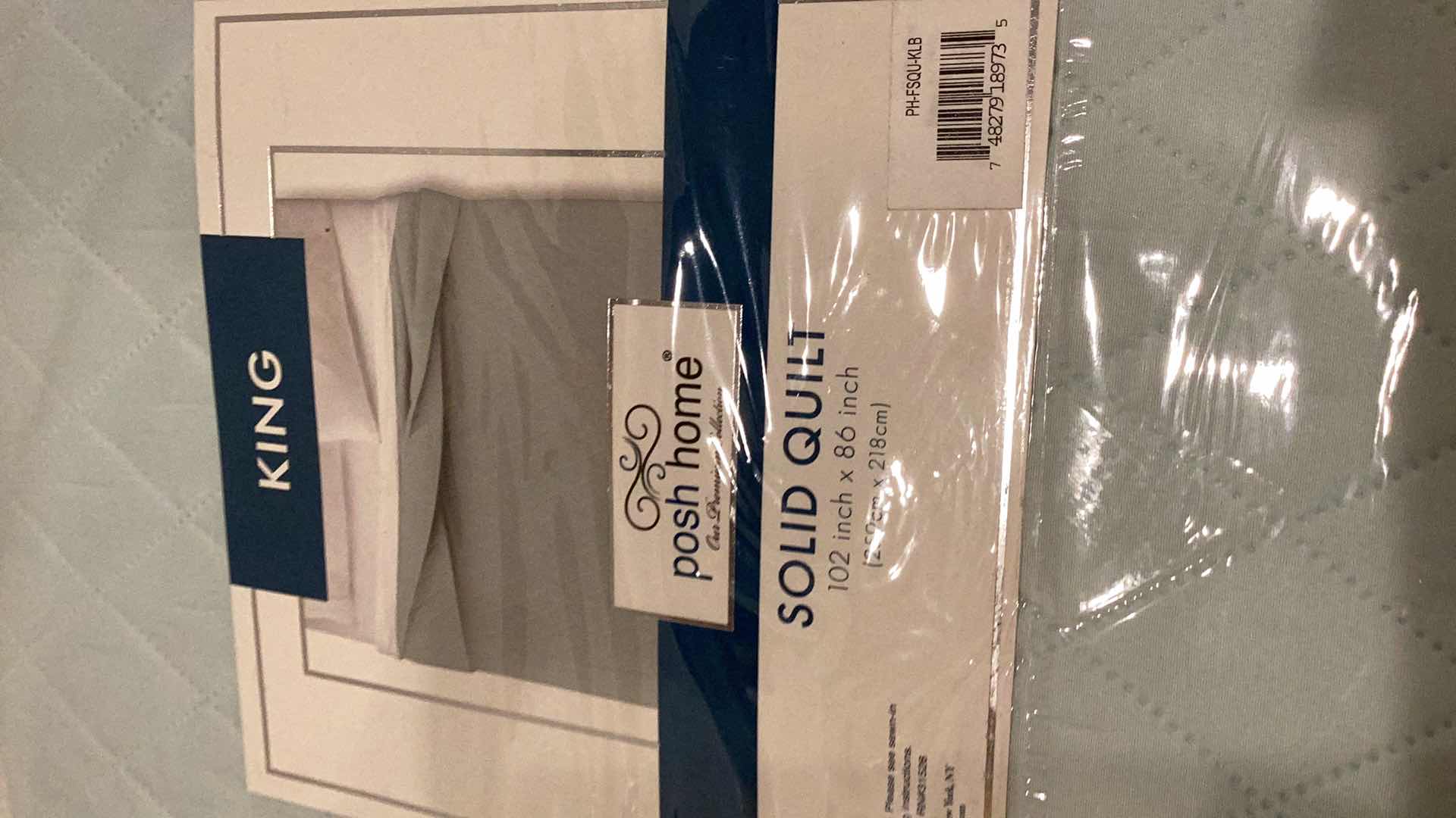 Photo 1 of KING SOLID QUILT AND PILLOW CASES