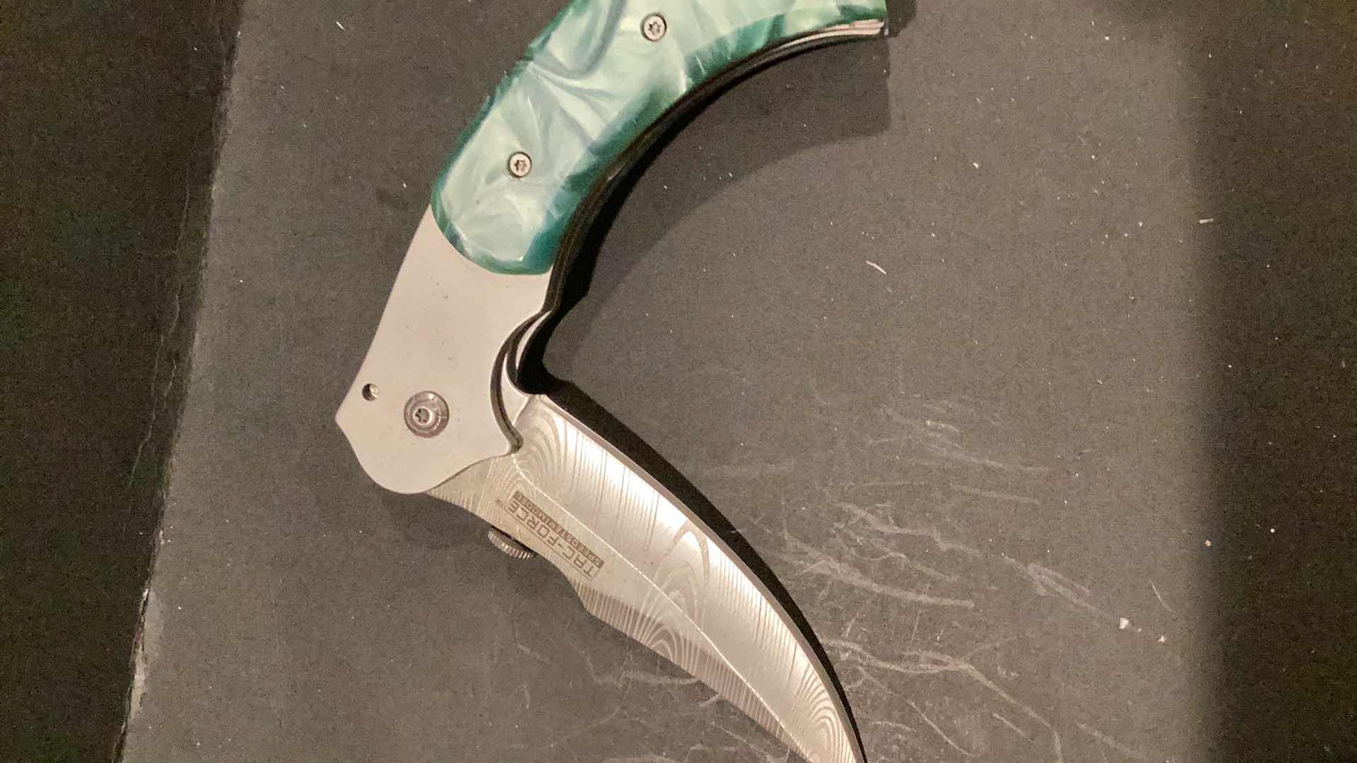 Photo 1 of DAMASCUS STYLE KNIFE