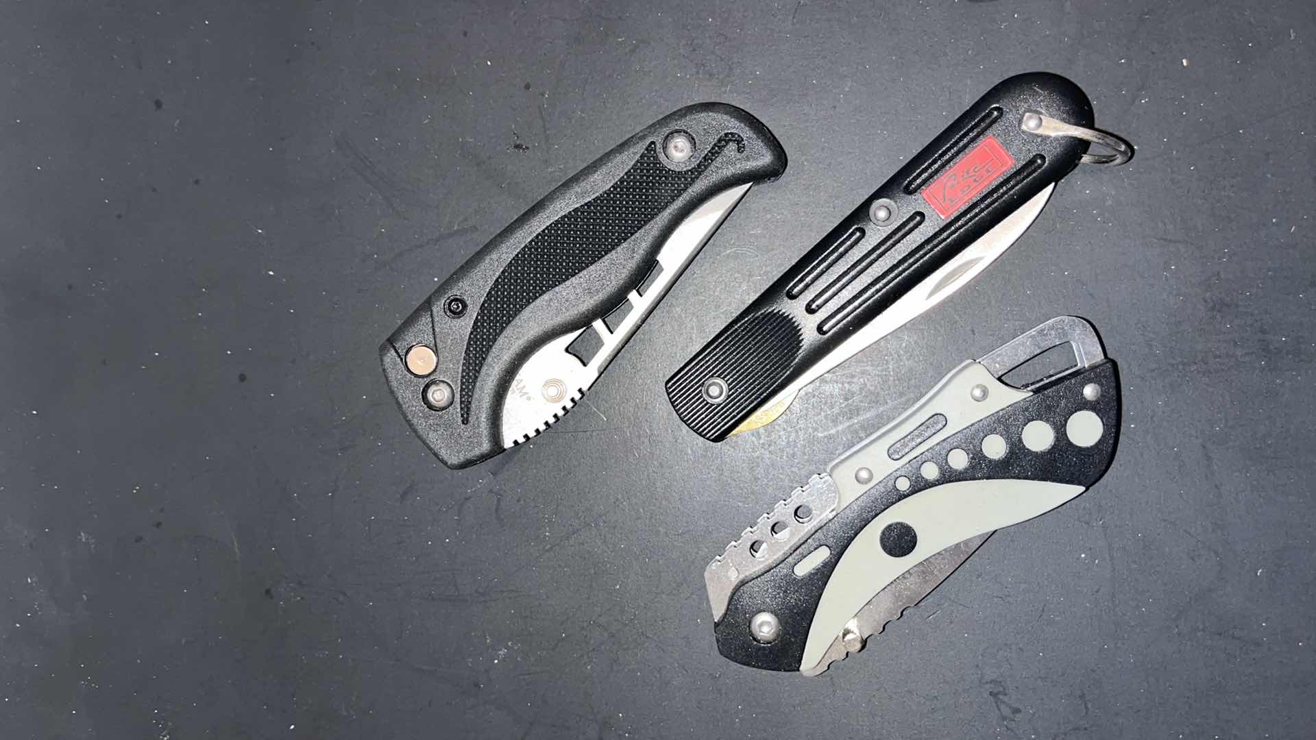 Photo 1 of KNIVES, SET OF 3