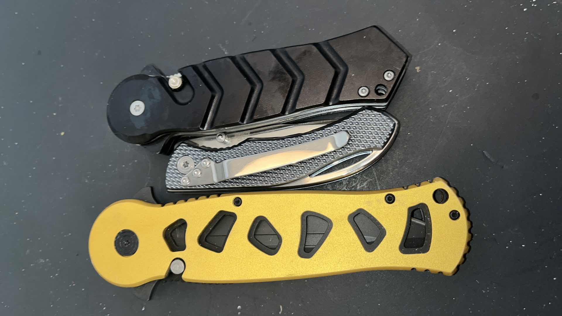 Photo 1 of KNIVES, SET OF 3