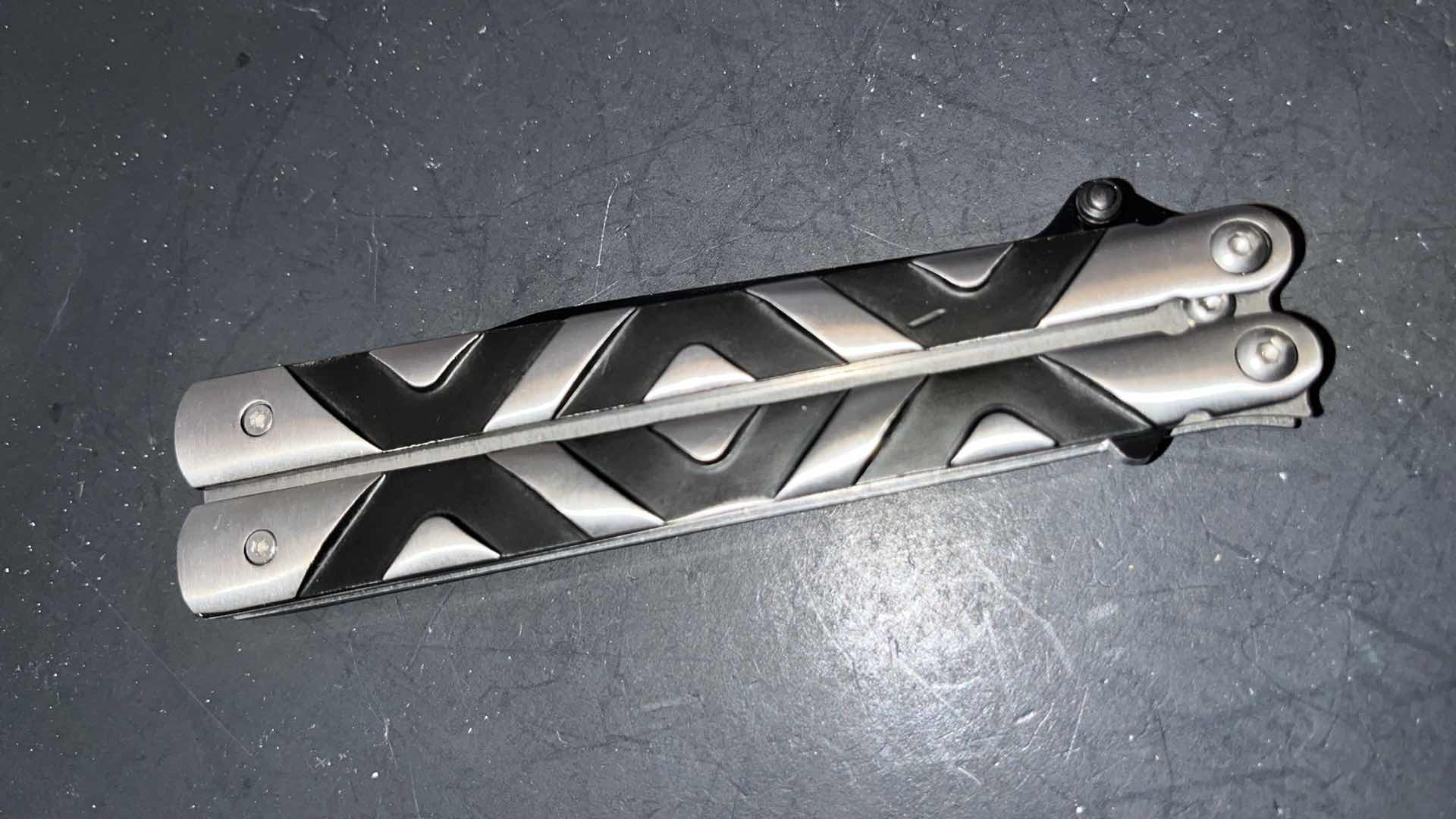 Photo 2 of KNIFE, SINGLE