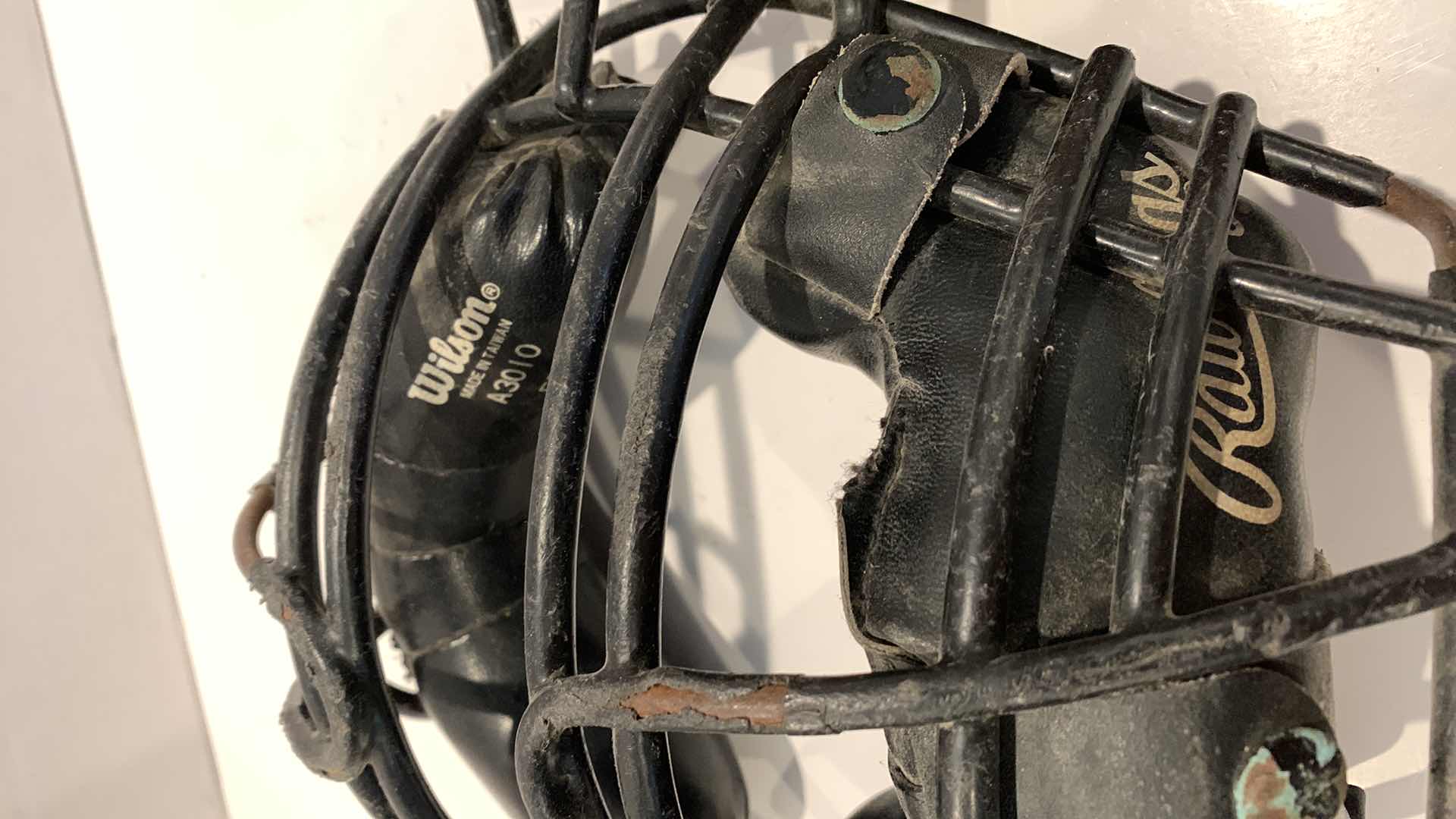 Photo 1 of BASEBALL VINTAGE WILSON CATCHERS MASK AND MACGREGOR DEL CRANDALL MITT