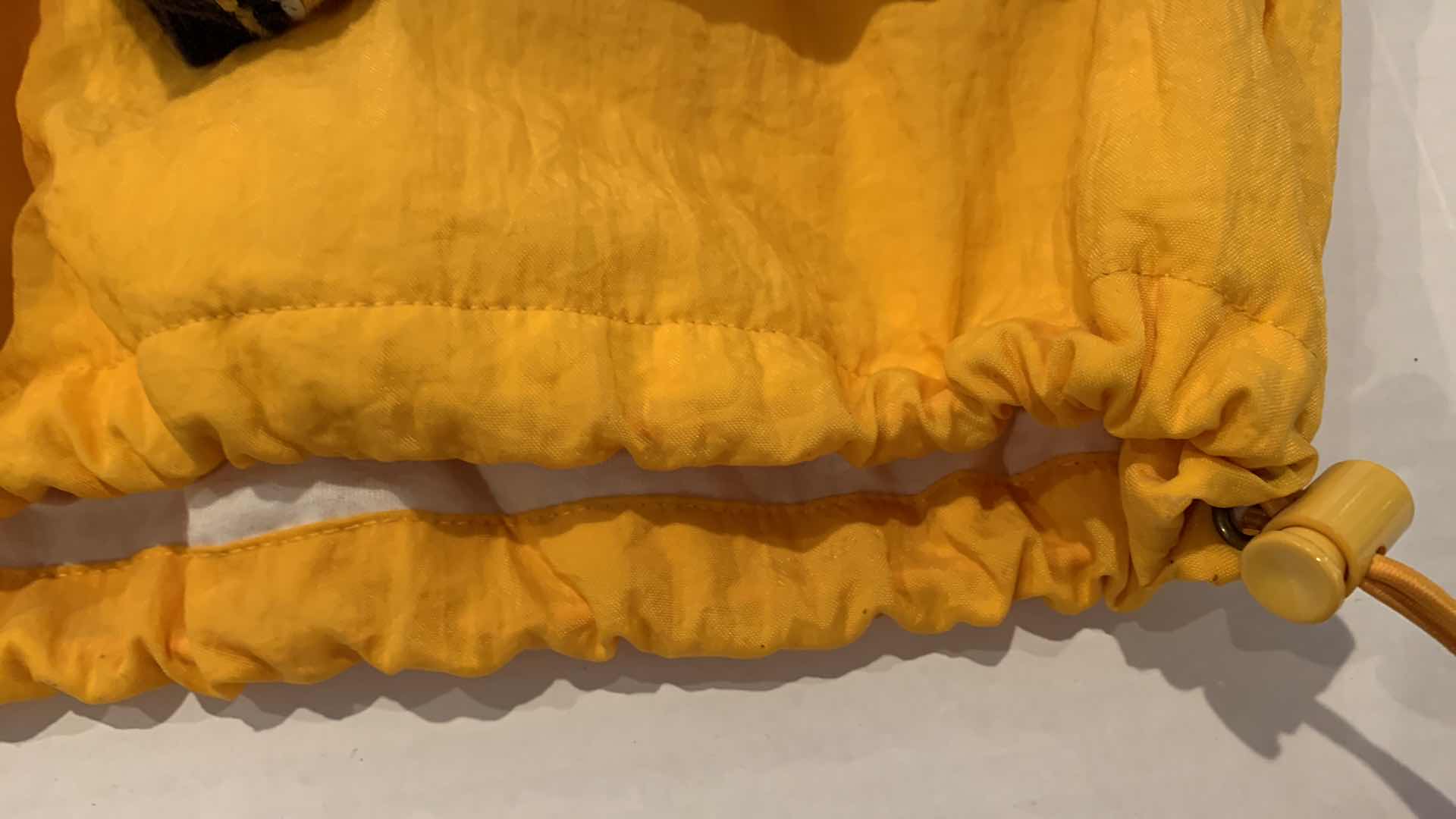 Photo 1 of MENS CHAMPION MICHIGAN RAIN PULL OVER SIZE XL