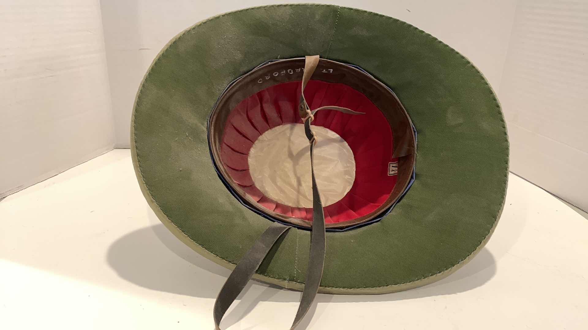 Photo 1 of PITH HAT UNITED STATES MILITARY ISSUE WW2