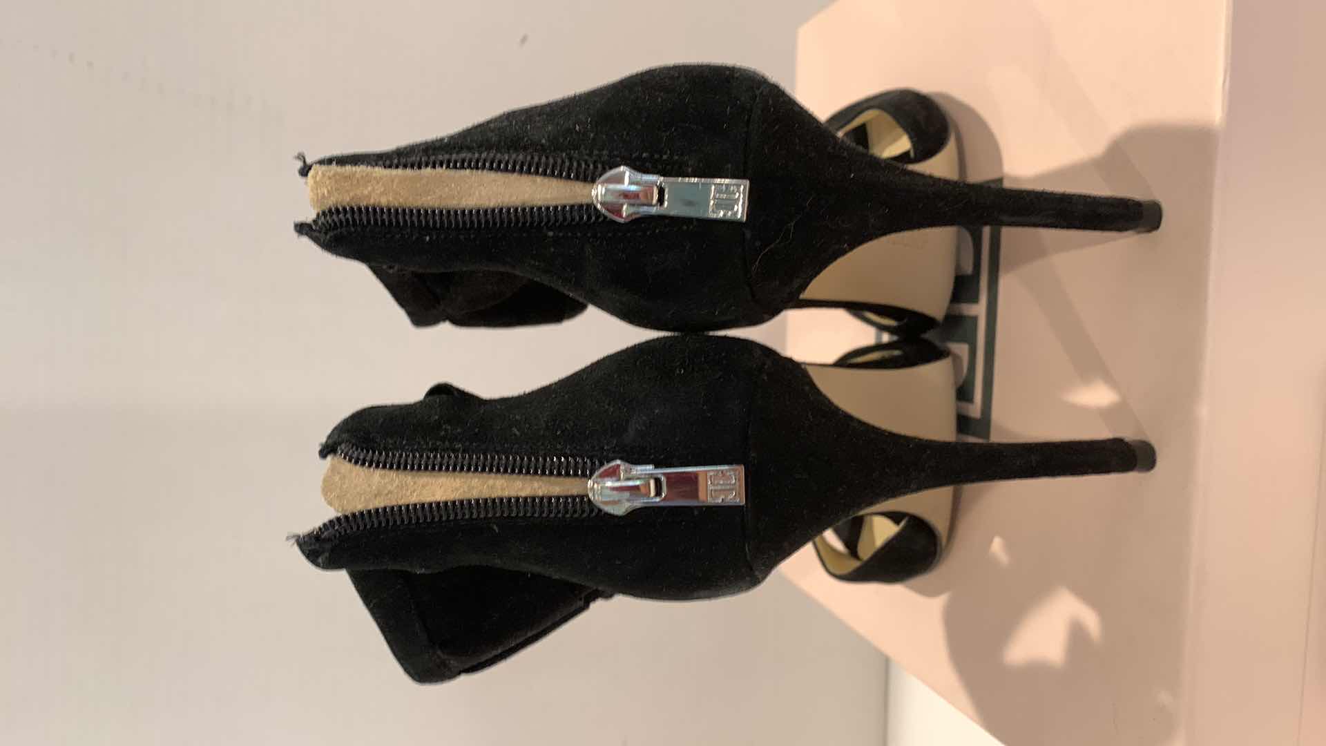 Photo 1 of IVANKA TRUMP DRESS SHES SIZE 8M