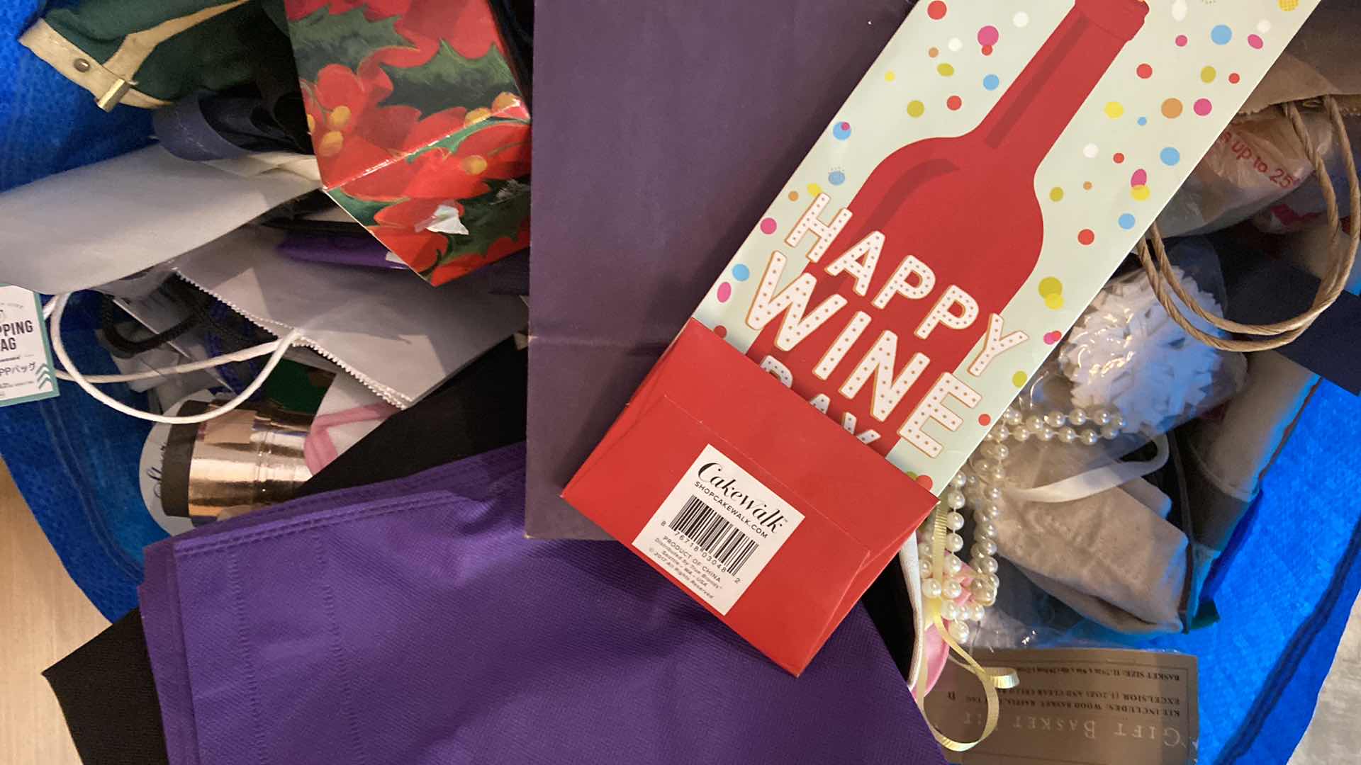 Photo 2 of BAG FULL OF BAGS