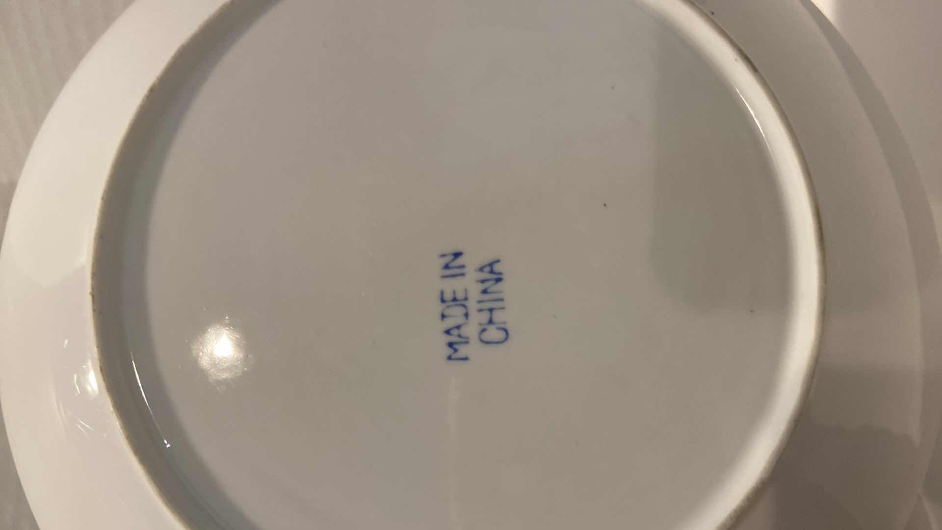 Photo 1 of CHINESE BLUE KOI DINNERWARE SET