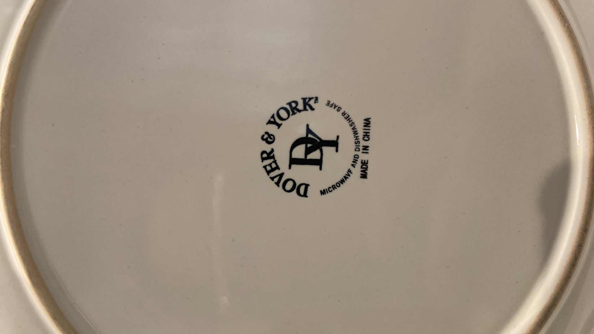 Photo 1 of VARIETY DINNER PLATE SET