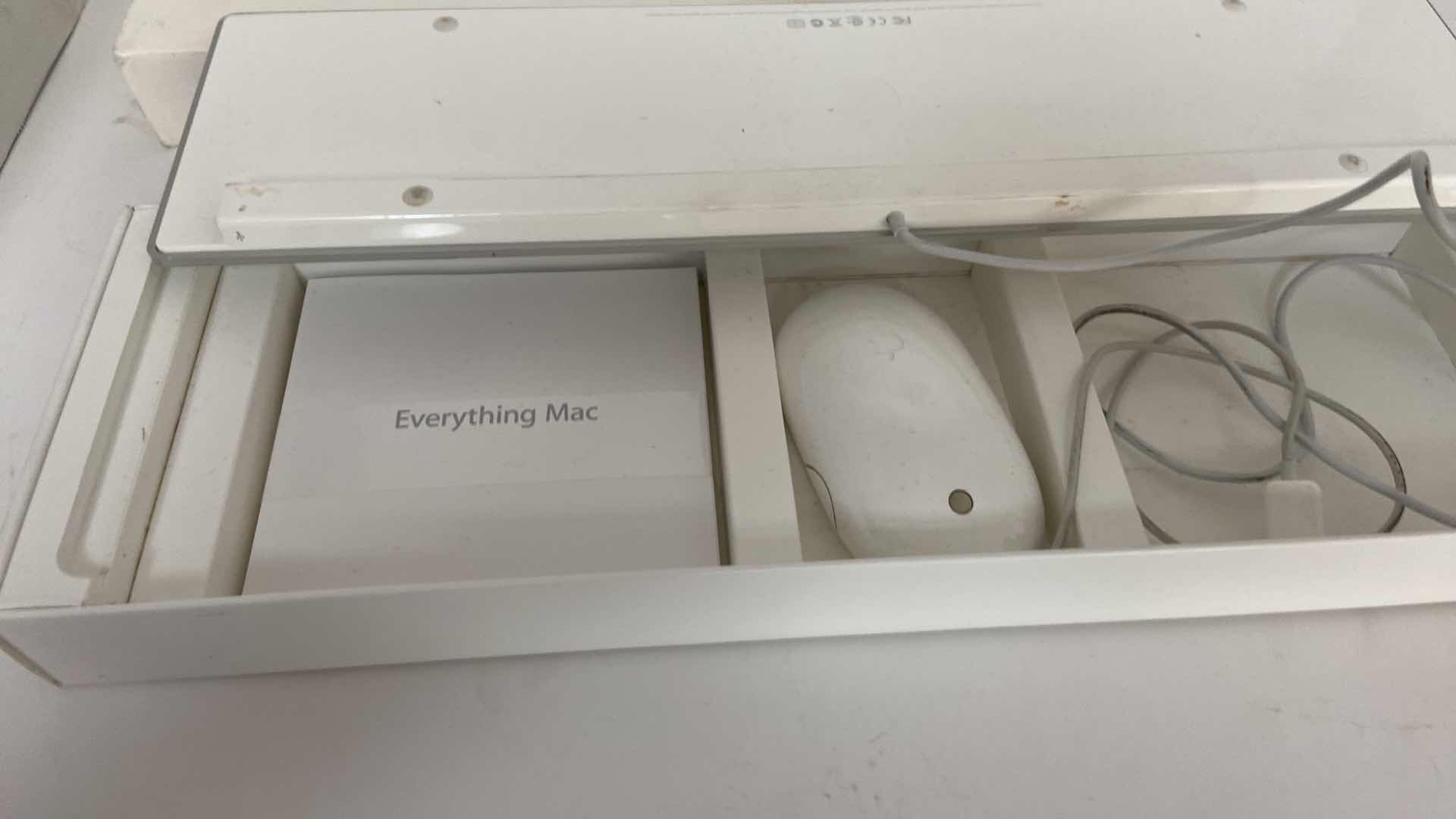 Photo 1 of APPLE KEYBOARD