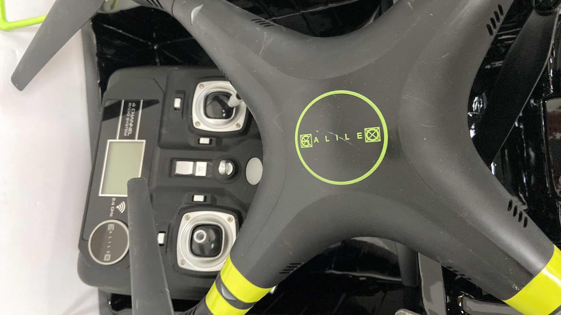 Photo 1 of GALILEO PROTOCOL DRONE --- Missing power supply and phone holder.
